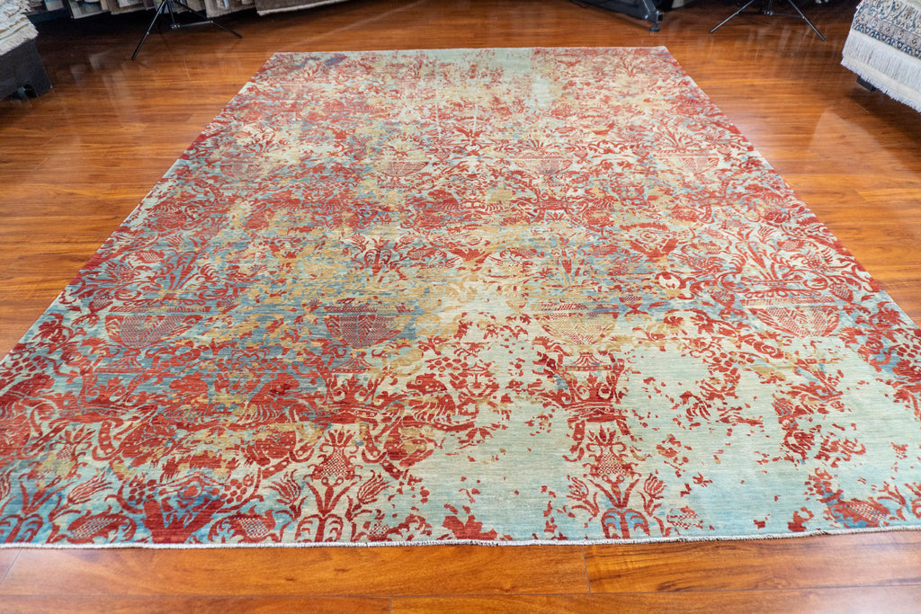 8'11"×12'1" Leo, Transitional
