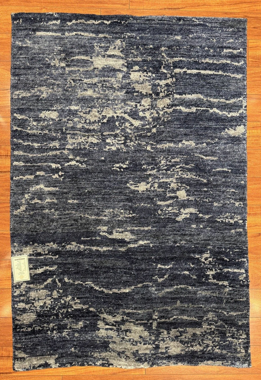 3'11"x5'10" Inspira, Transitional
