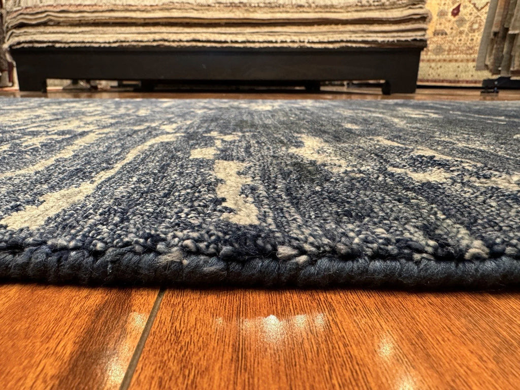 3'11"x5'10" Inspira, Transitional