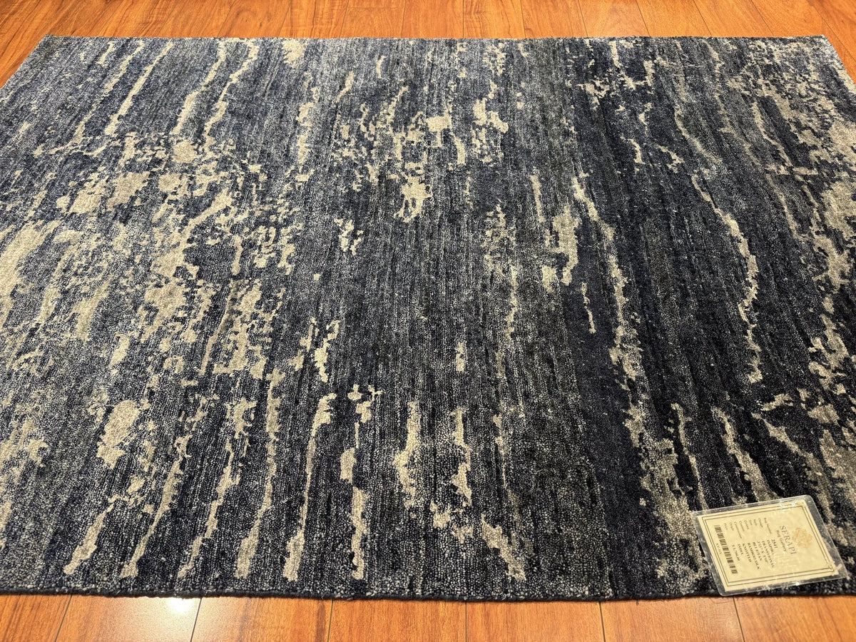3'11"x5'10" Inspira, Transitional