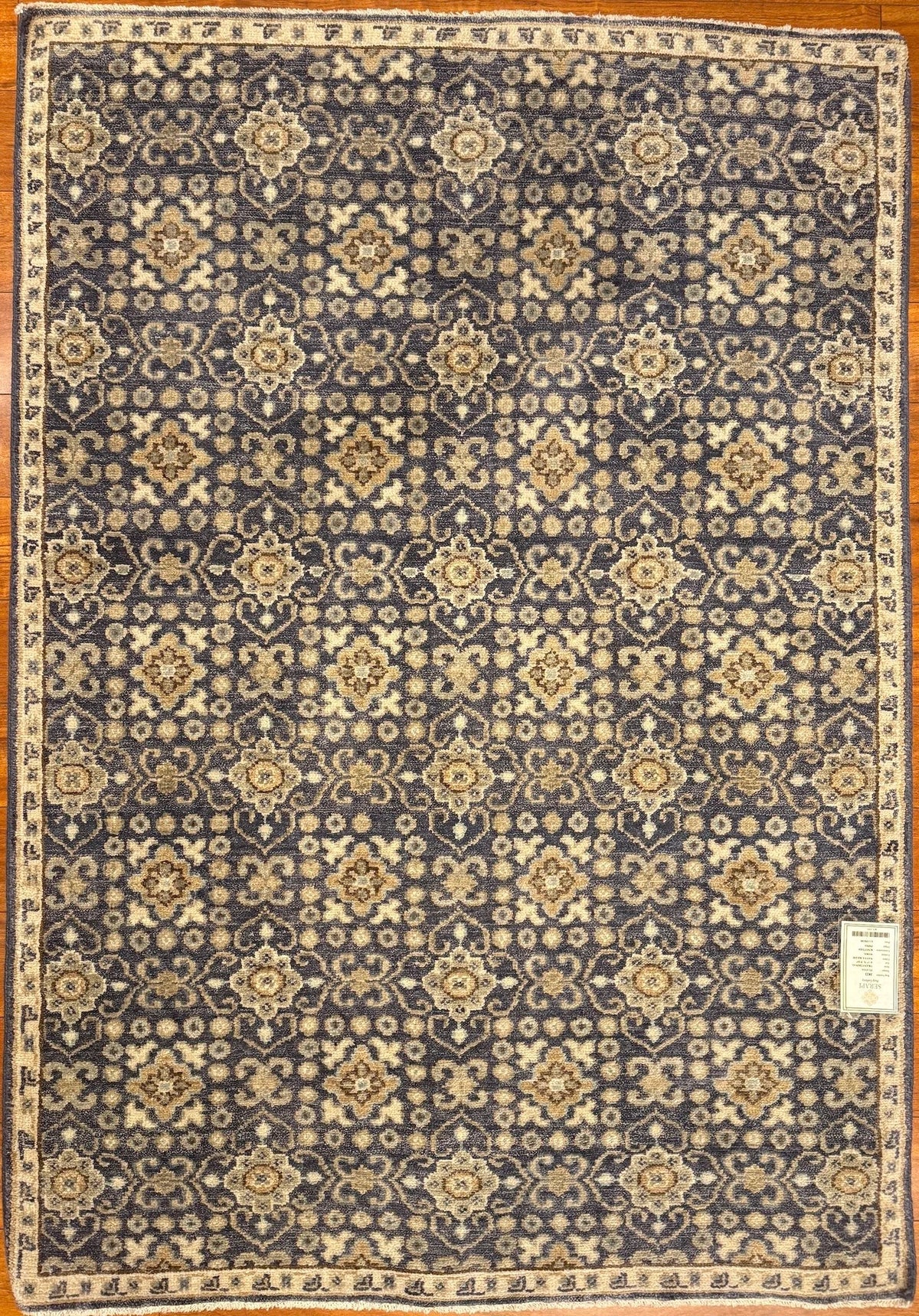 4'1"x5'10" Flavia, Transitional