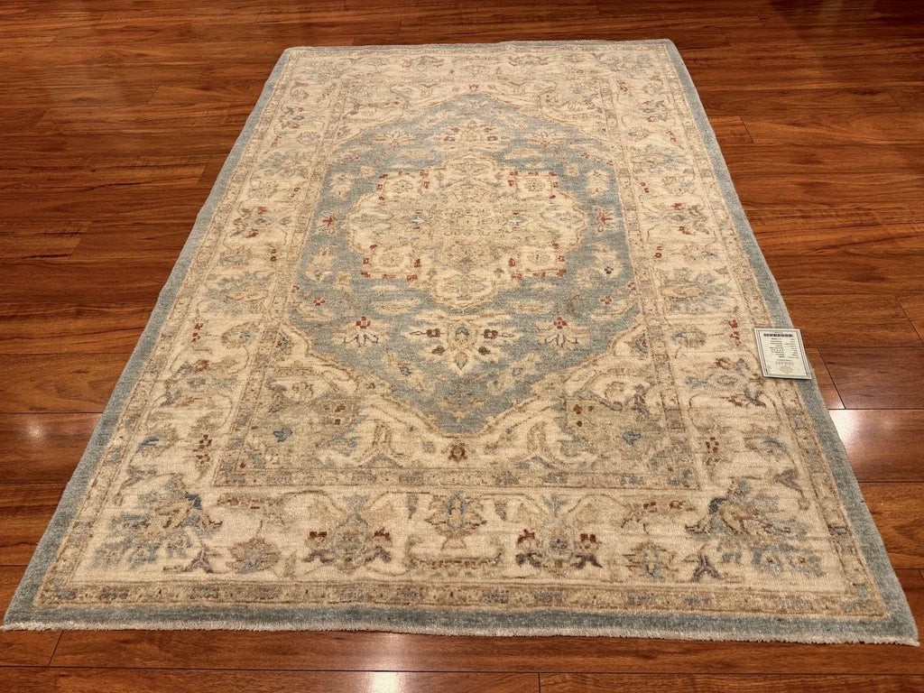 4'2"x6' Serapi, Classic