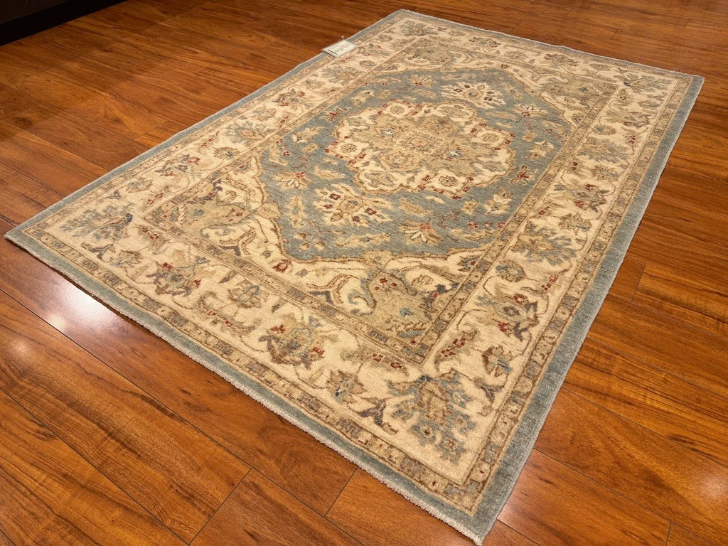 4'2"x6' Serapi, Classic