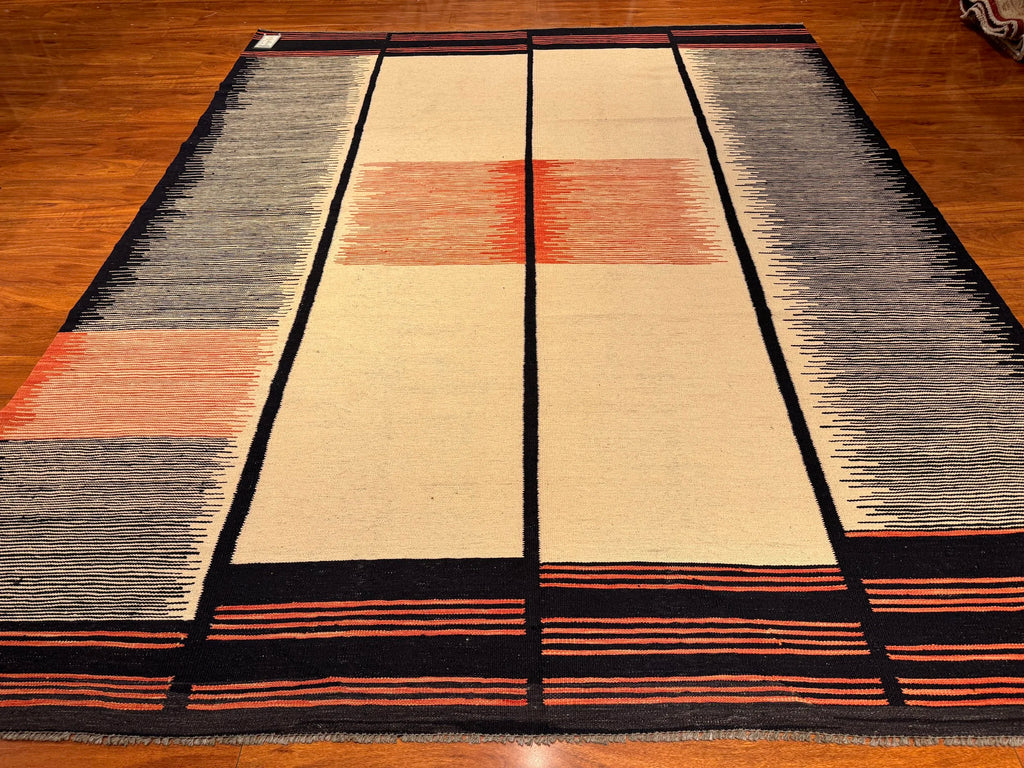 8'x10' Kilim