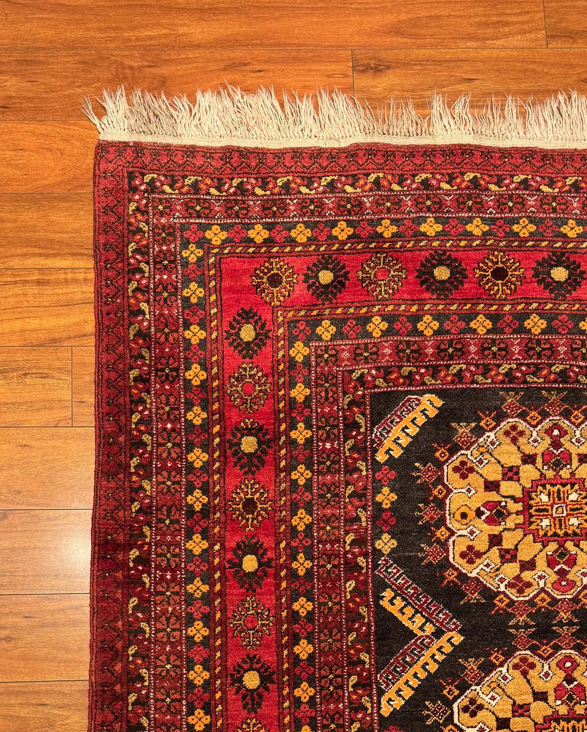 7'x9'1" Turkmen, Tribal
