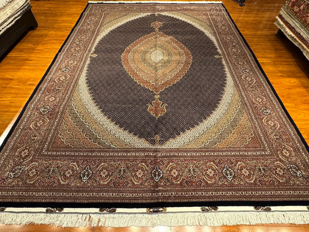 9'8"x13'4" Tabriz, Classic