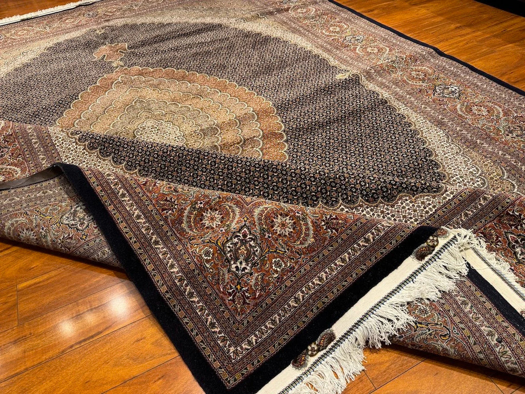 9'8"x13'4" Tabriz, Classic