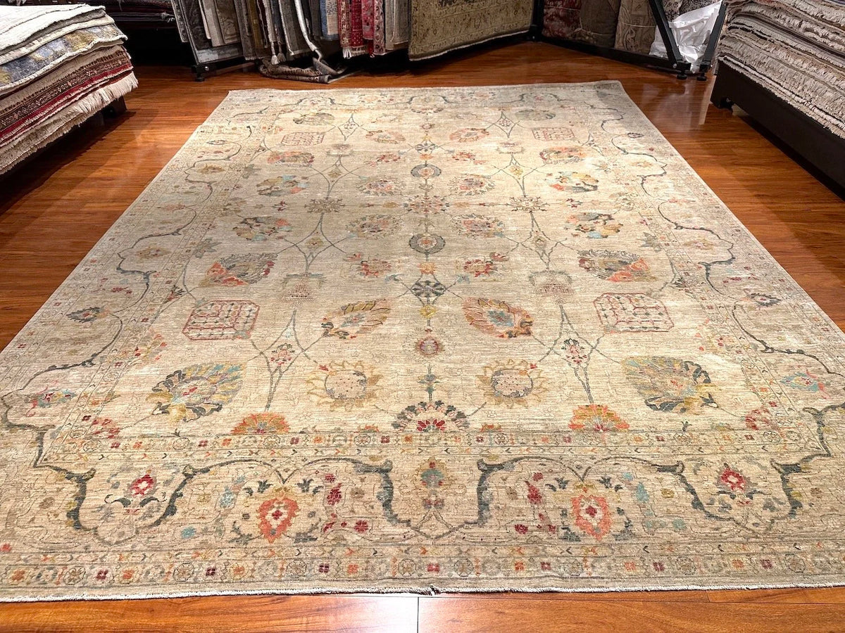 9'10"x13'6" Tabriz, Classic