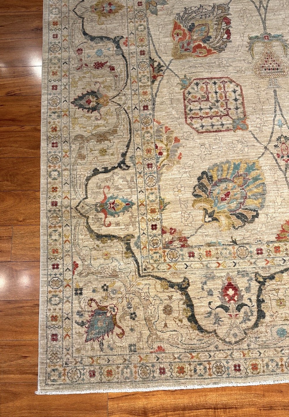 9'10"x13'6" Tabriz, Classic