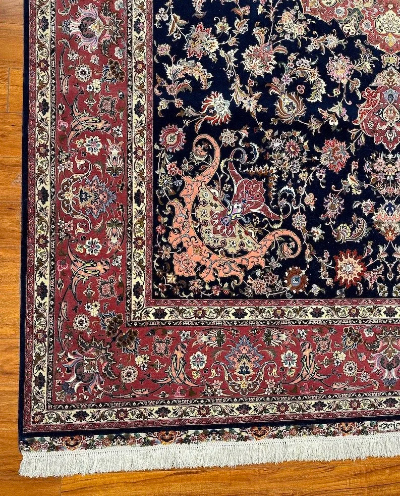 8'2"x11'4" Tabriz, Classic