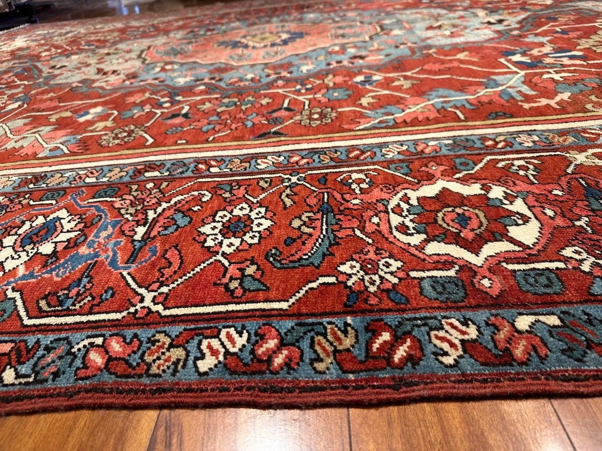 9'10"x13'4" Serapi, Antique