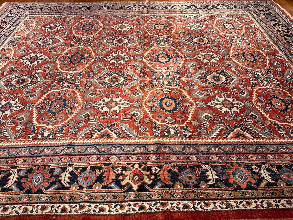 10'4"x13'7" Mahal, Antique