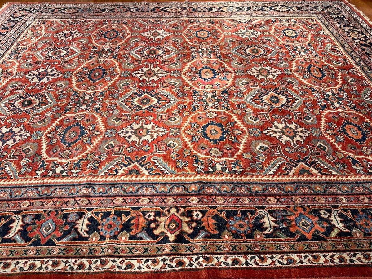 10'4"x13'7" Mahal, Antique