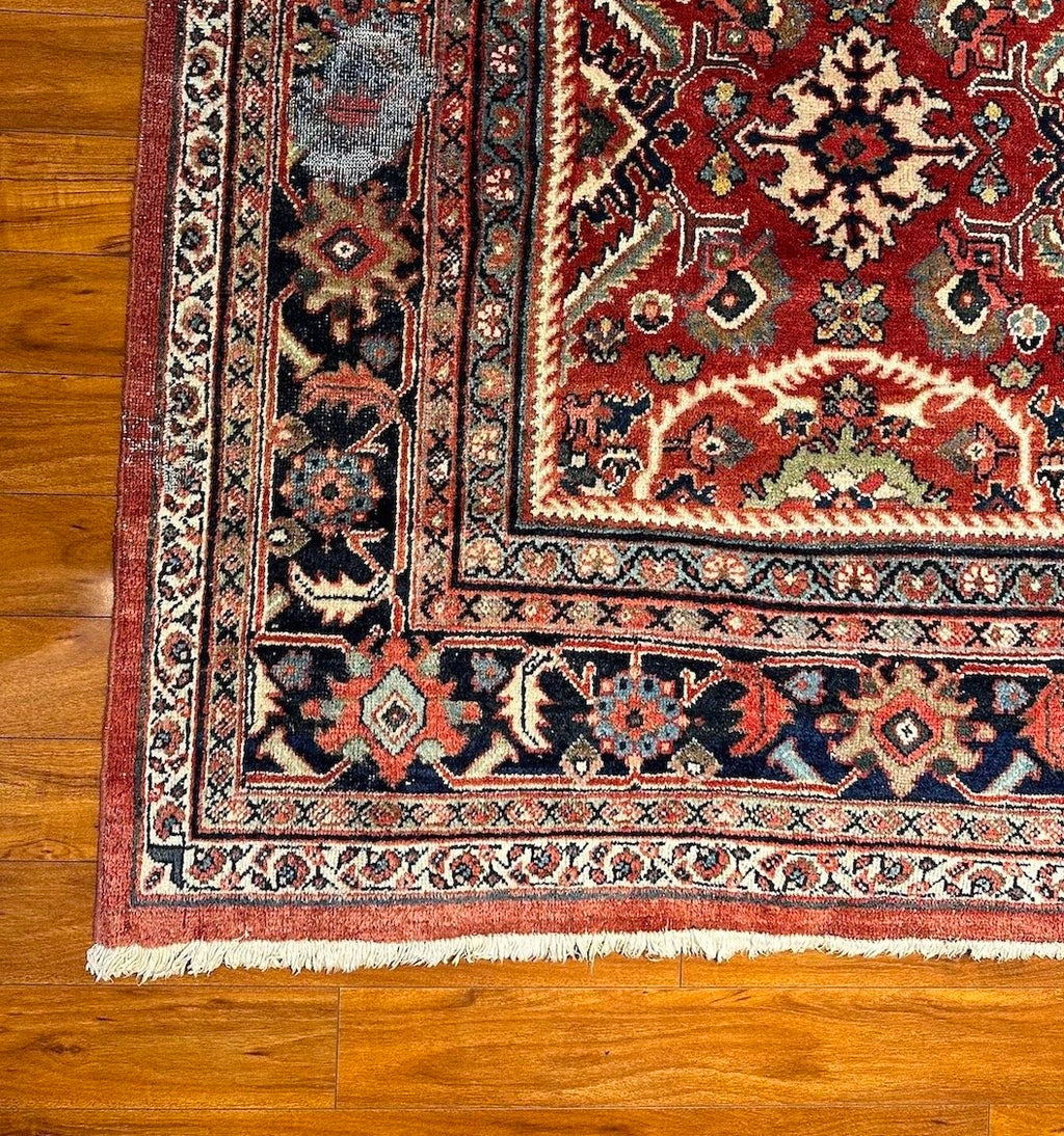 10'4"x13'7" Mahal, Antique