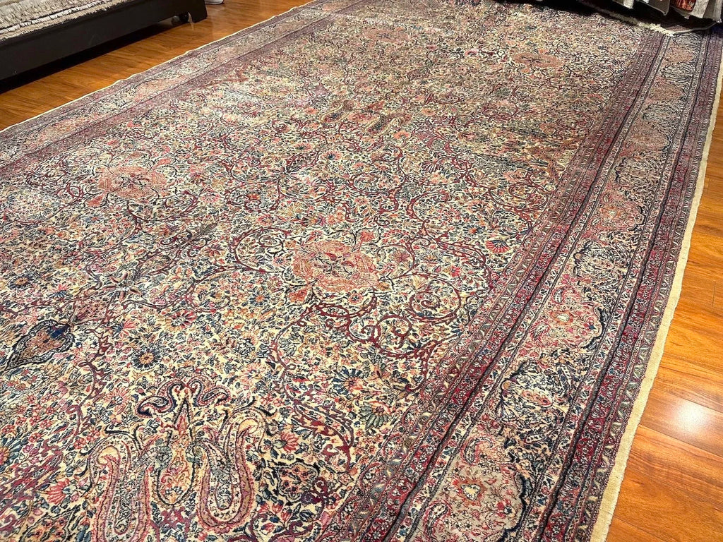 10'9"x19'7" Persian Kerman