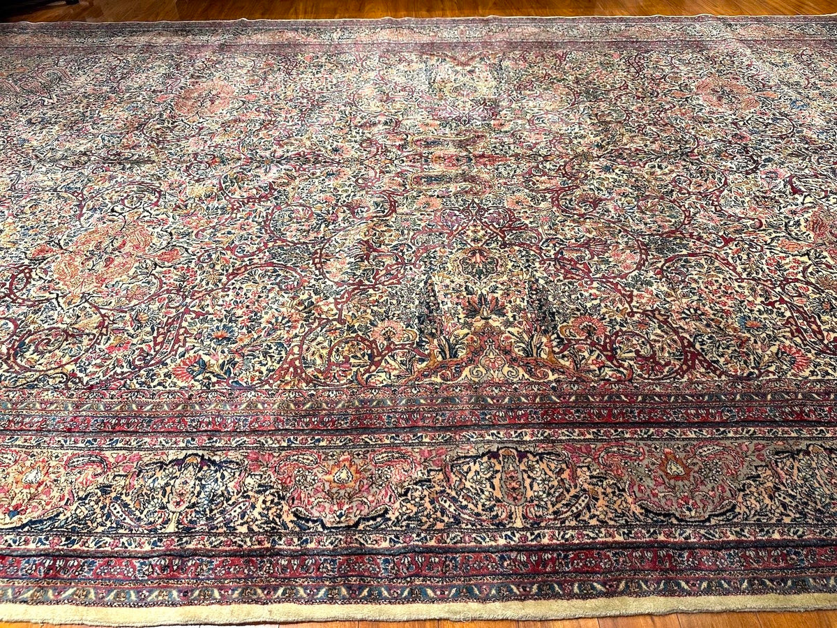10'9"x19'7" Persian Kerman