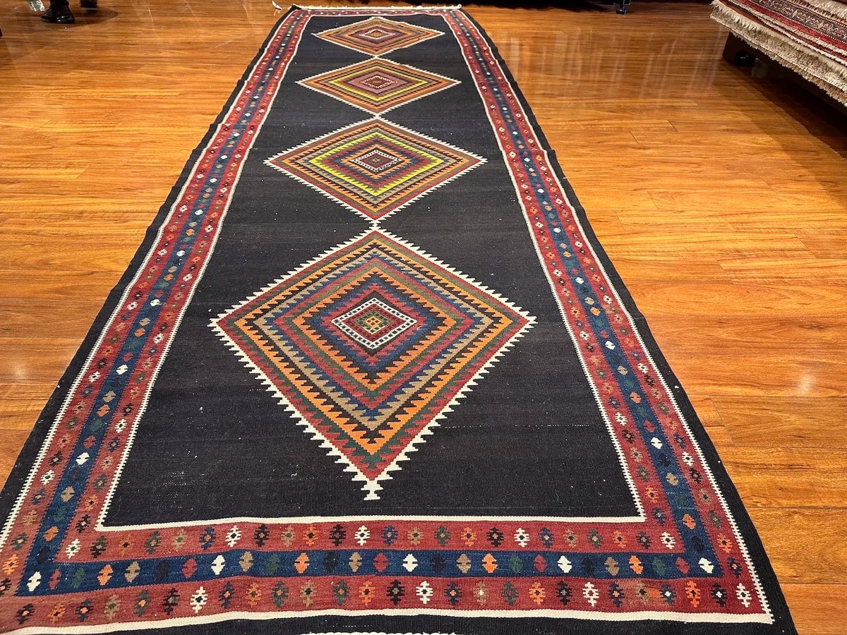 4'7"x14'7" Kilim, Persian
