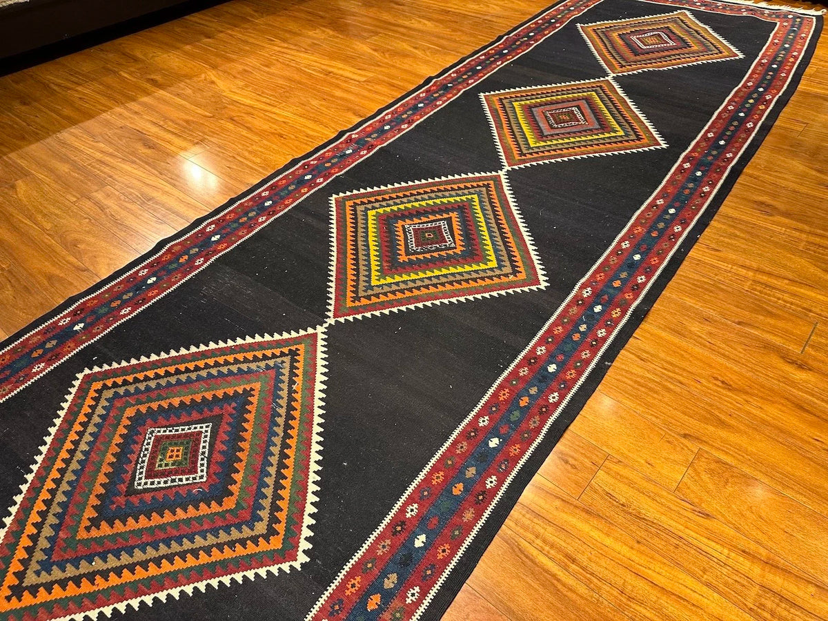 4'7"x14'7" Kilim, Persian