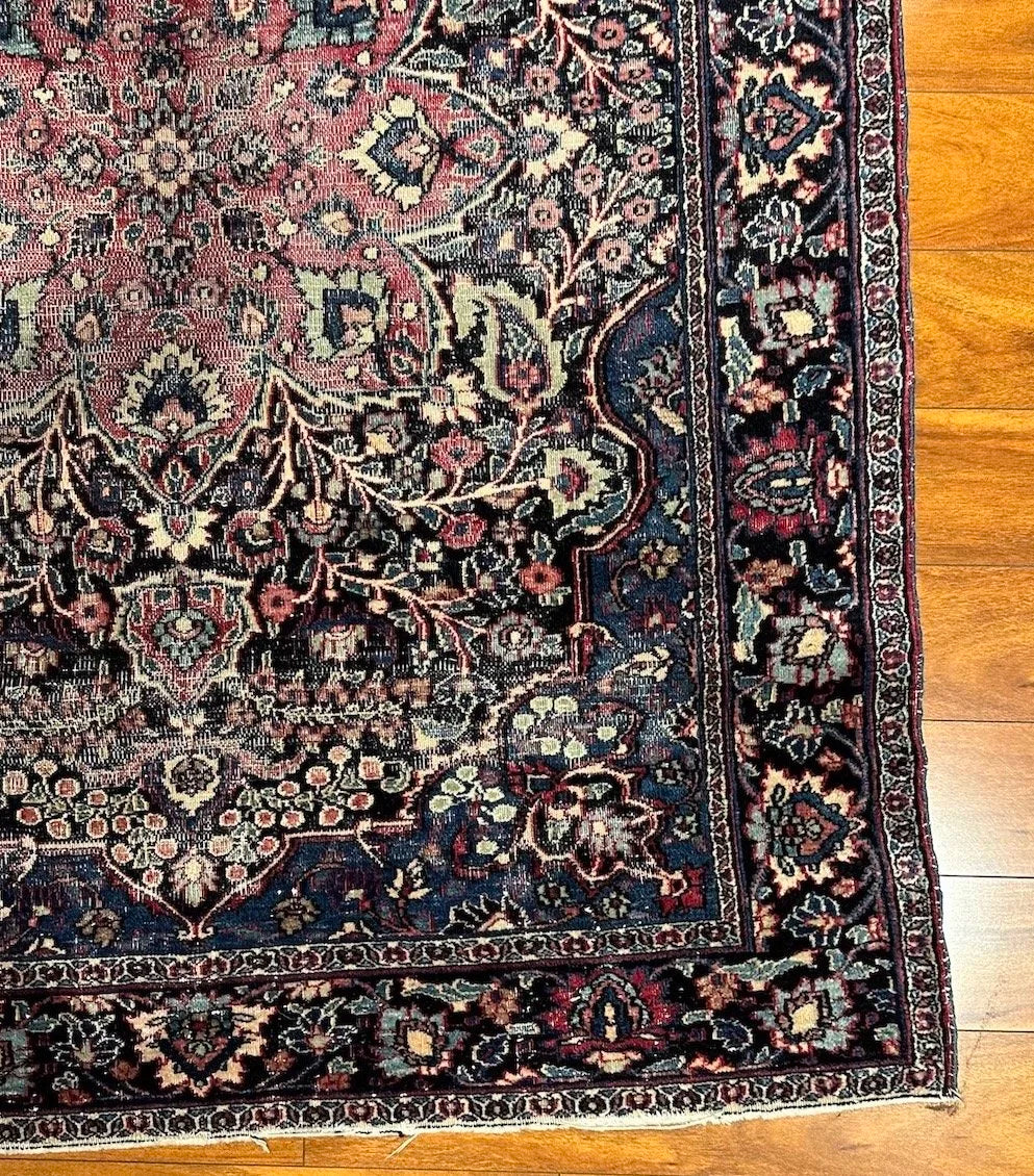 4'4"x6' Persian Mashad, Classic