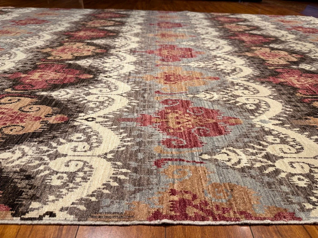 7'2"x10'4" Ikat, Transitional