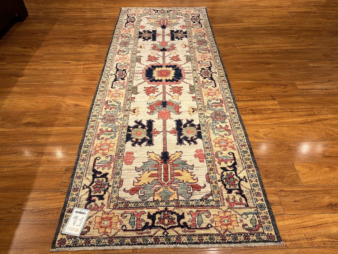 3'2"x8'3" Serapi, Tribal