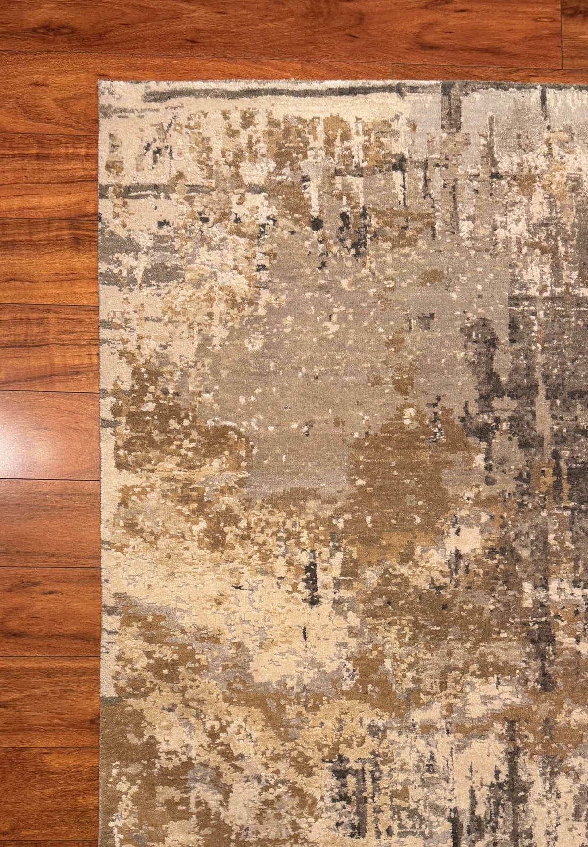 8'x9'10" Iva, Modern