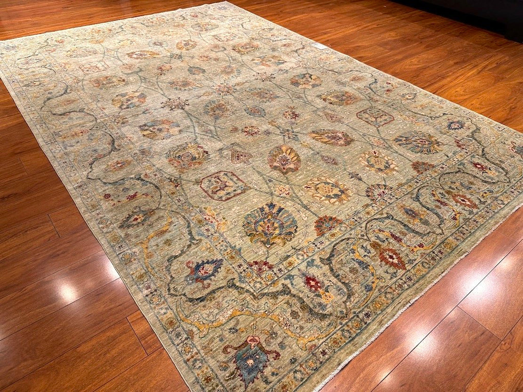 6'6"x9'10" Tabriz, Classic