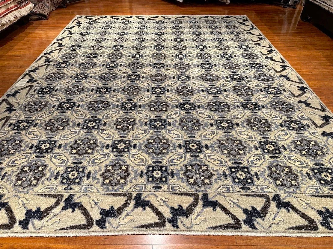 9'4"x11'10" Cordoba, Transitional