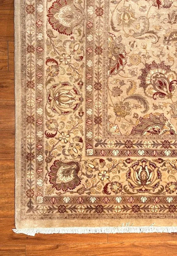 8'11"x12' Tabriz, Classic
