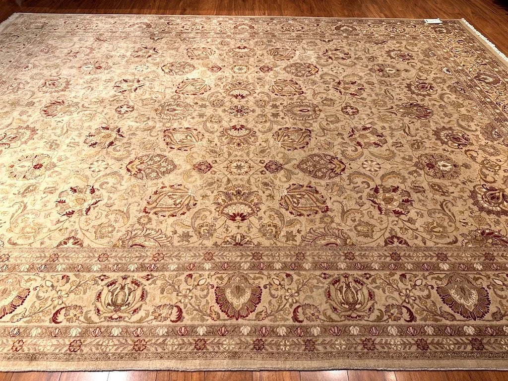8'11"x12' Tabriz, Classic