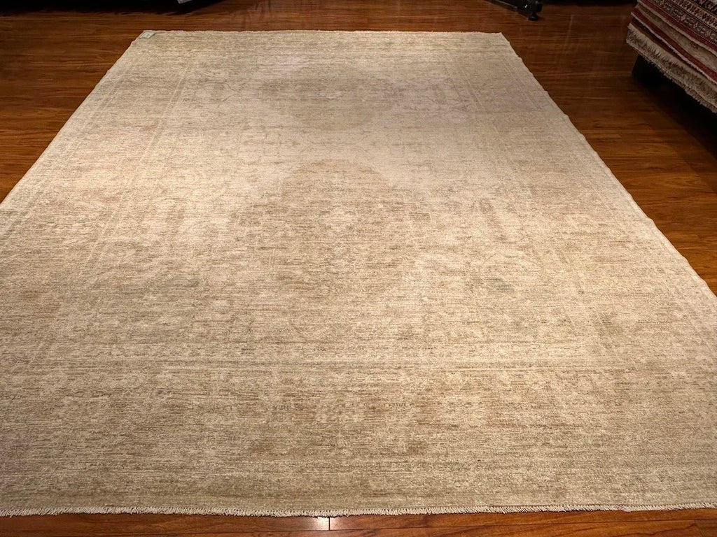 8'10"x11'8" Sultanabad, Classic