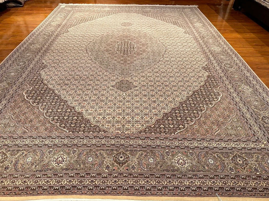 9'x12' Tabriz, Classic
