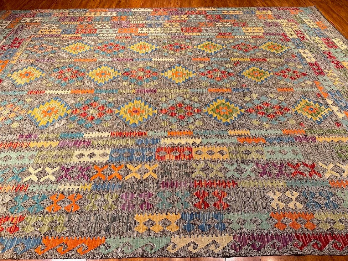 8'5"x11'3" Uzbek, Tribal