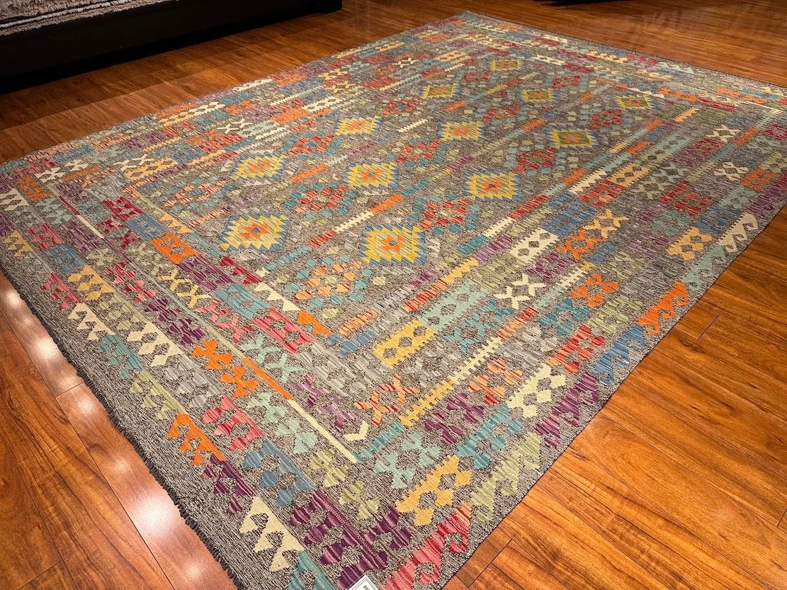 8'5"x11'3" Uzbek, Tribal