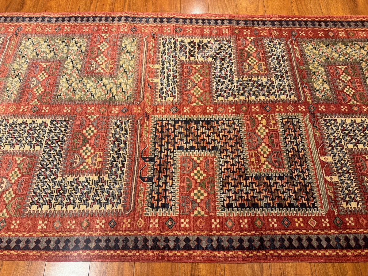 3'8"x11'3" Verneh, Tribal