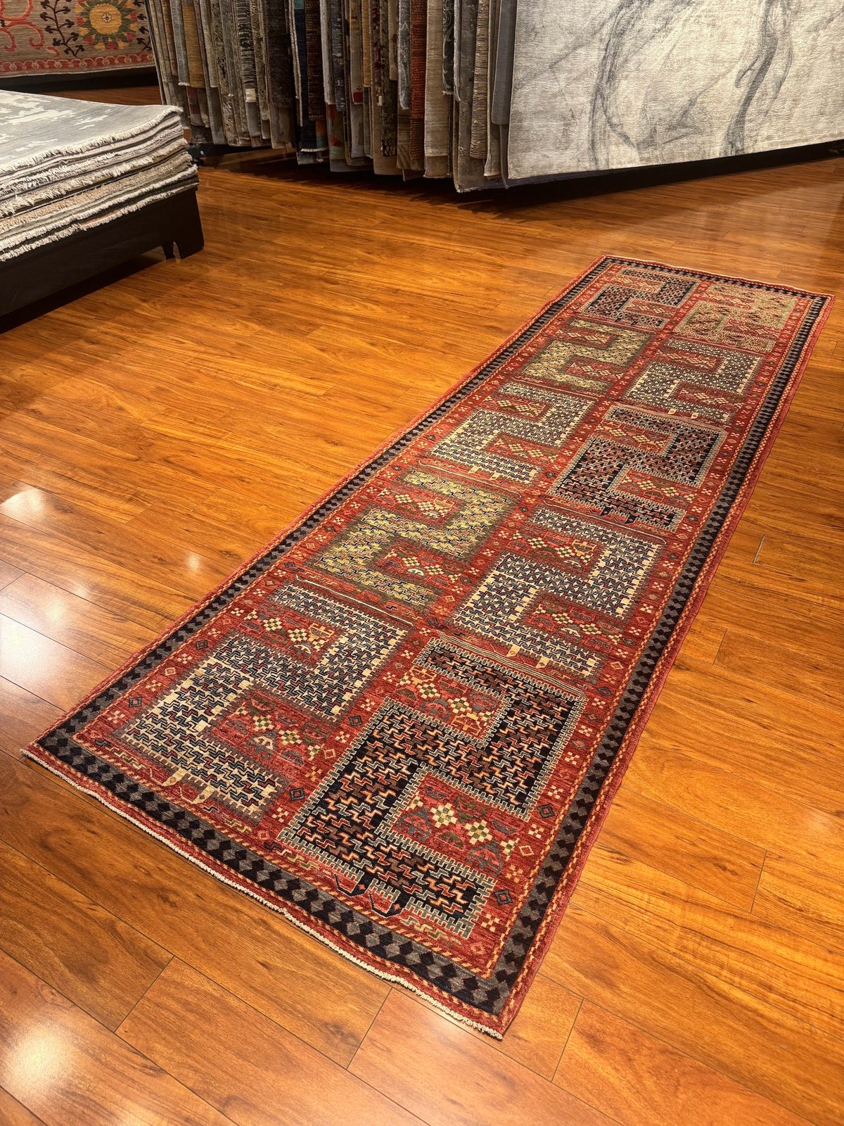 3'8"x11'3" Verneh, Tribal