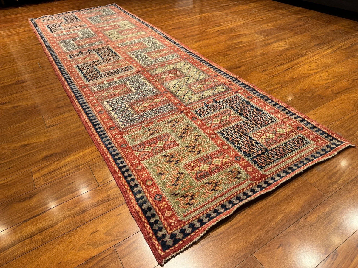 3'8"x11'3" Verneh, Tribal