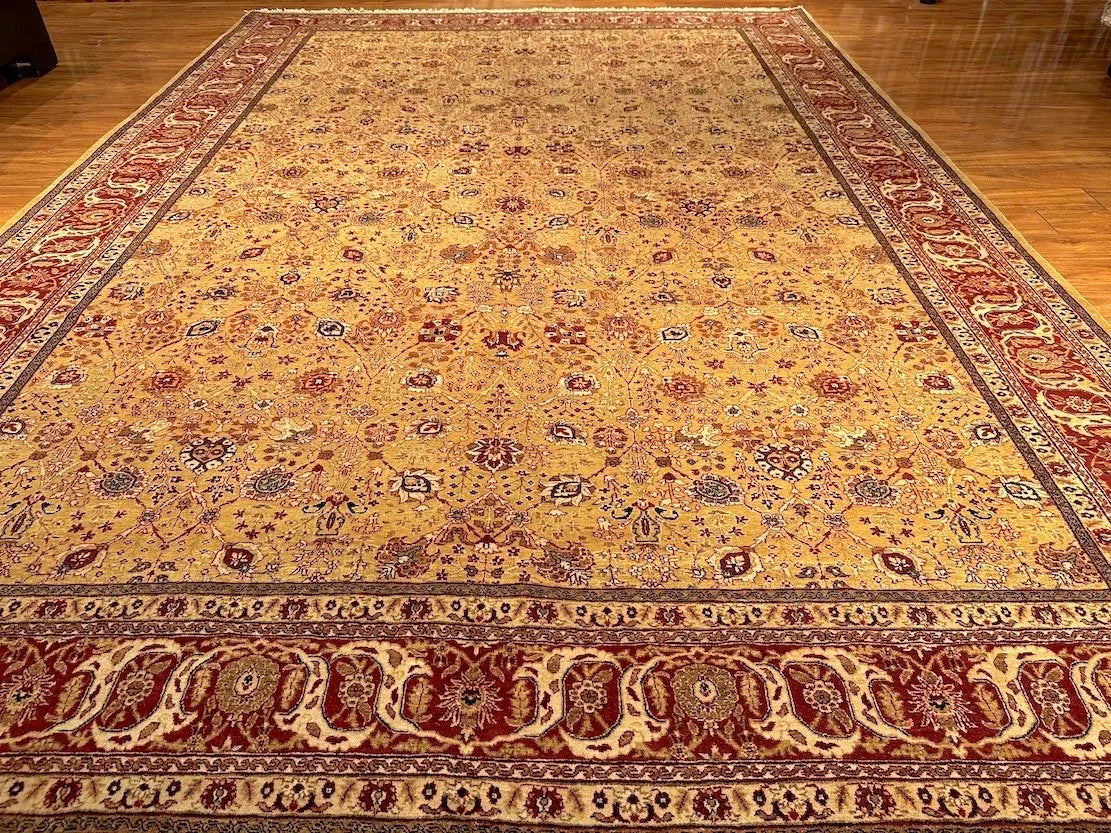 9'x12'11" Mahindra