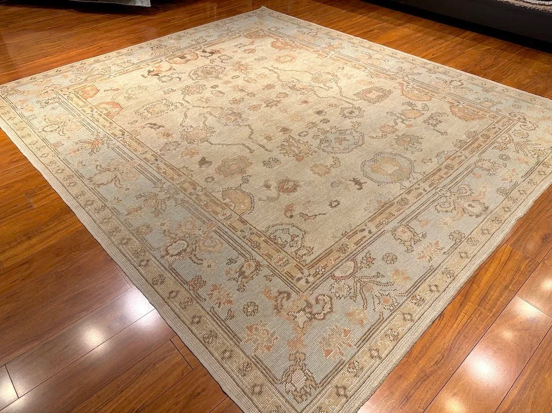 8'11"x10'2" Oushak, Tribal
