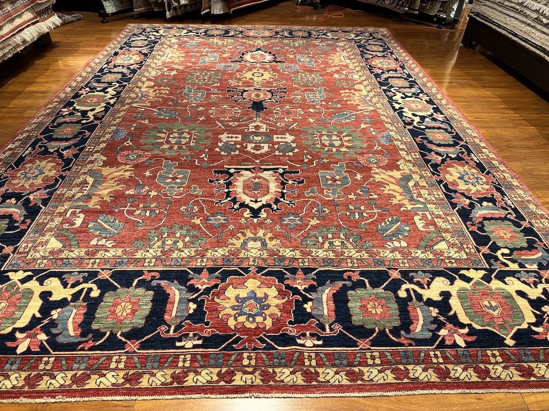 9'11"x14'2" SERAPI