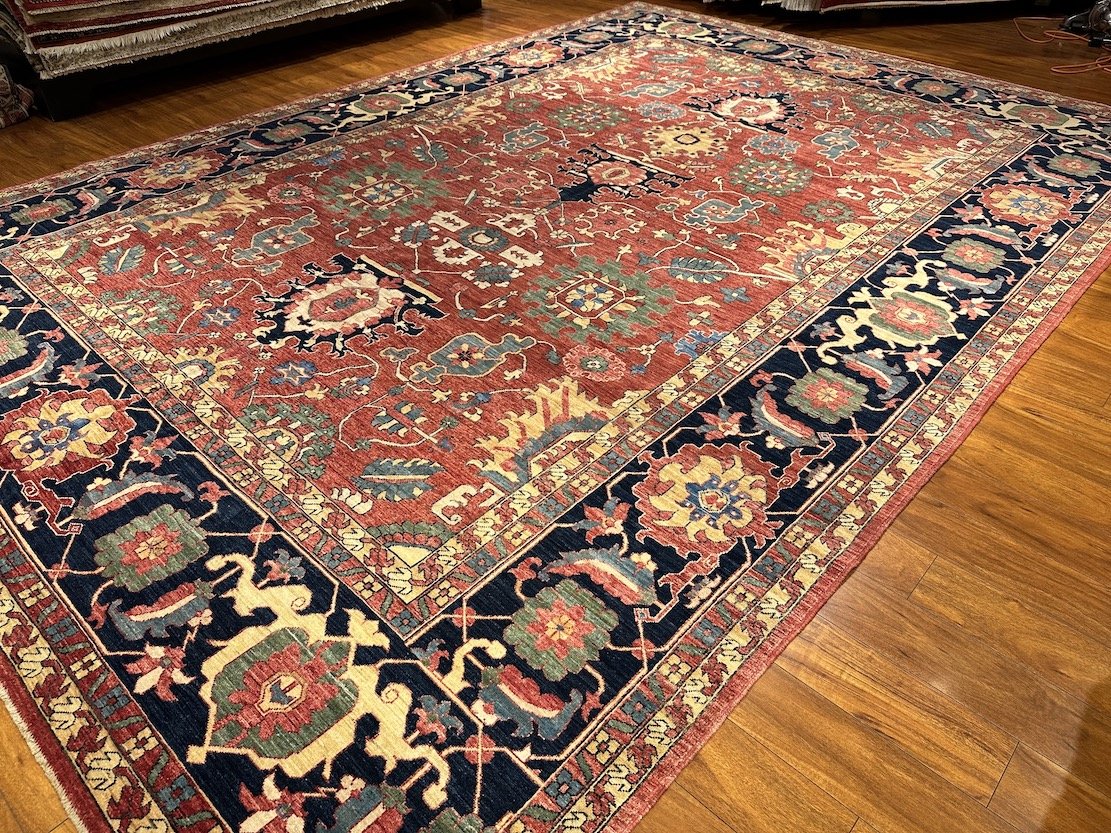 9'11"x14'2" SERAPI