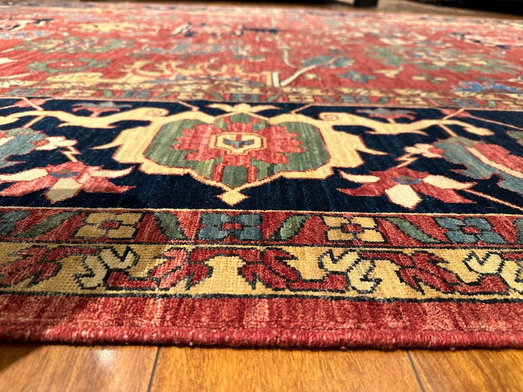 9'11"x14'2" SERAPI