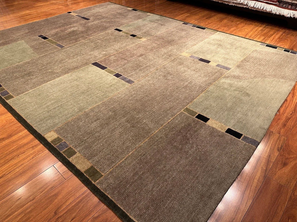 8'9"x11'9" Inlay, Transitional