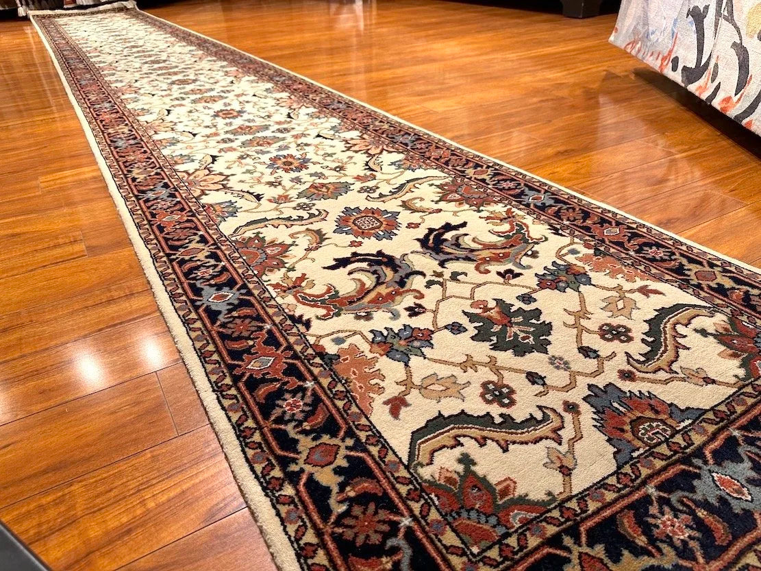 3'x19'10" Heriz, Classic