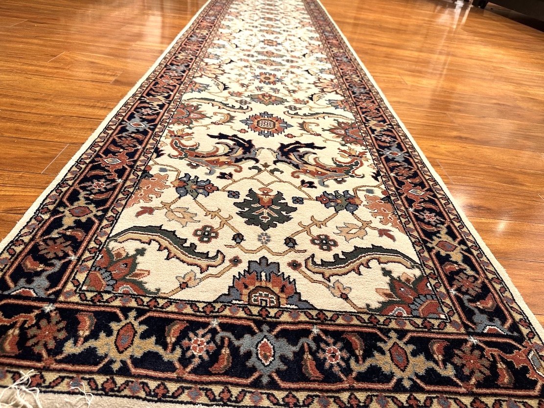 3'x19'10" Heriz, Classic