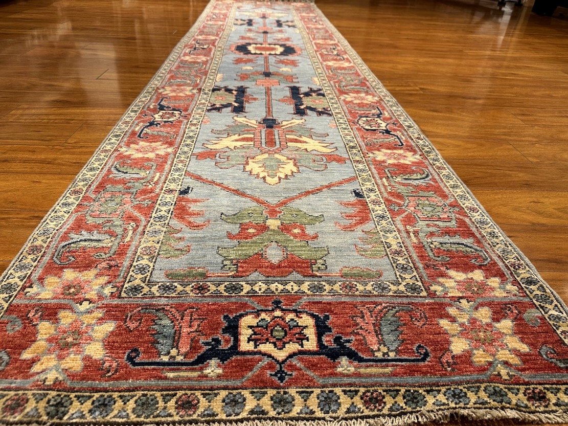 2'10"x11'10" Serapi, Tribal