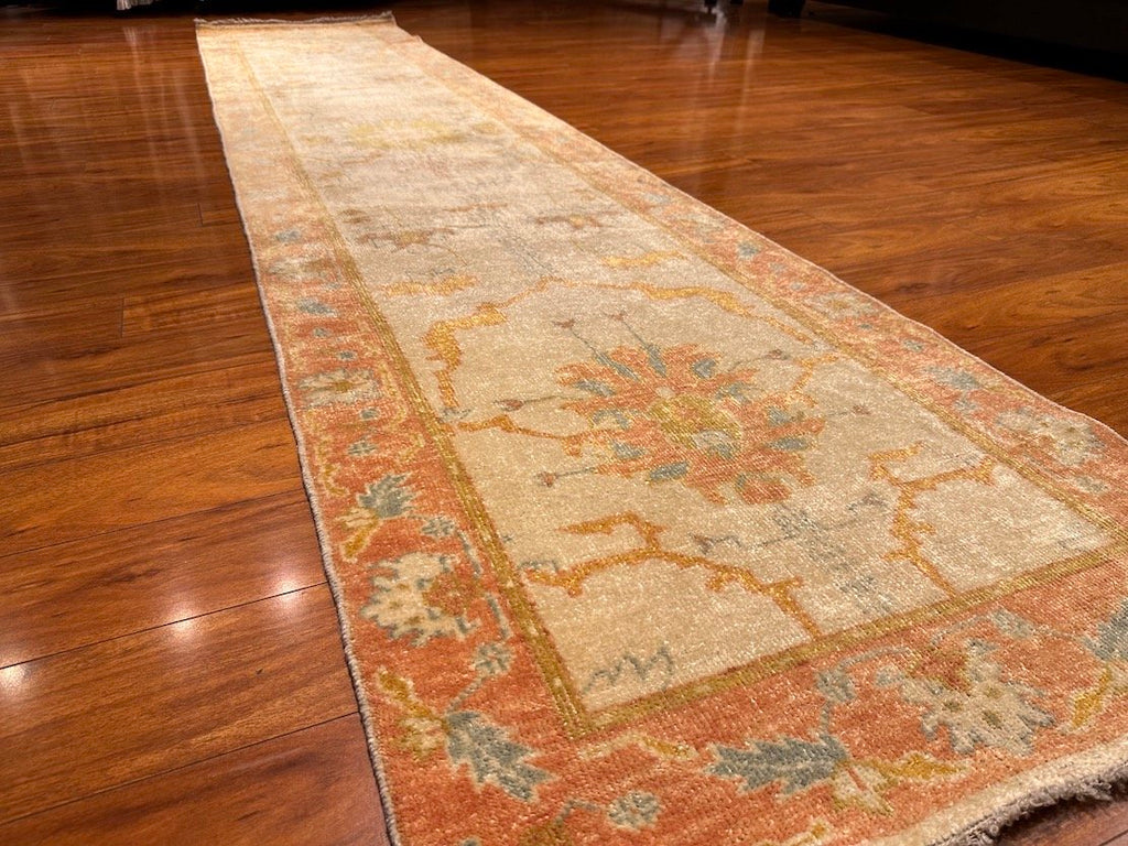 2'10"x12'11" Oushak, Classic
