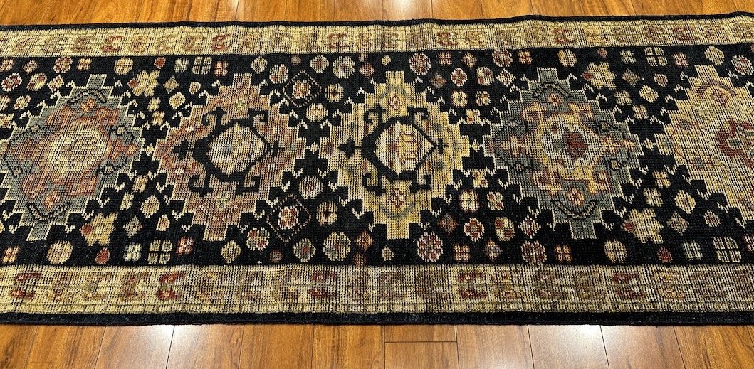 2'9"x10'10" Northwest, Tribal
