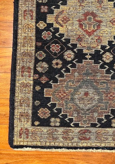 2'9"x10'10" Northwest, Tribal