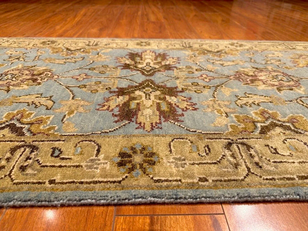 2'6"x7'8" Oushak, Classic